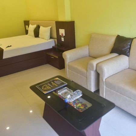 Golden View Resort And Restaurant Tajpur Extérieur photo