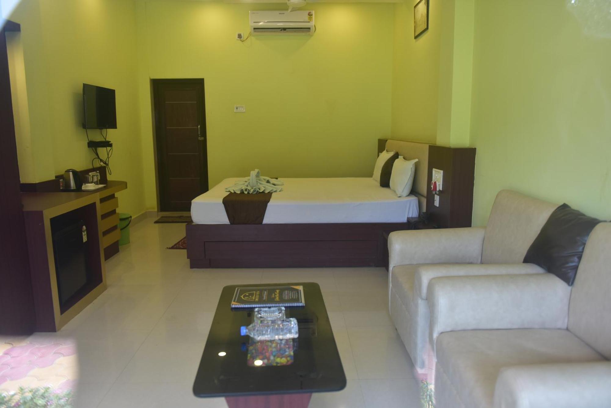 Golden View Resort And Restaurant Tajpur Extérieur photo