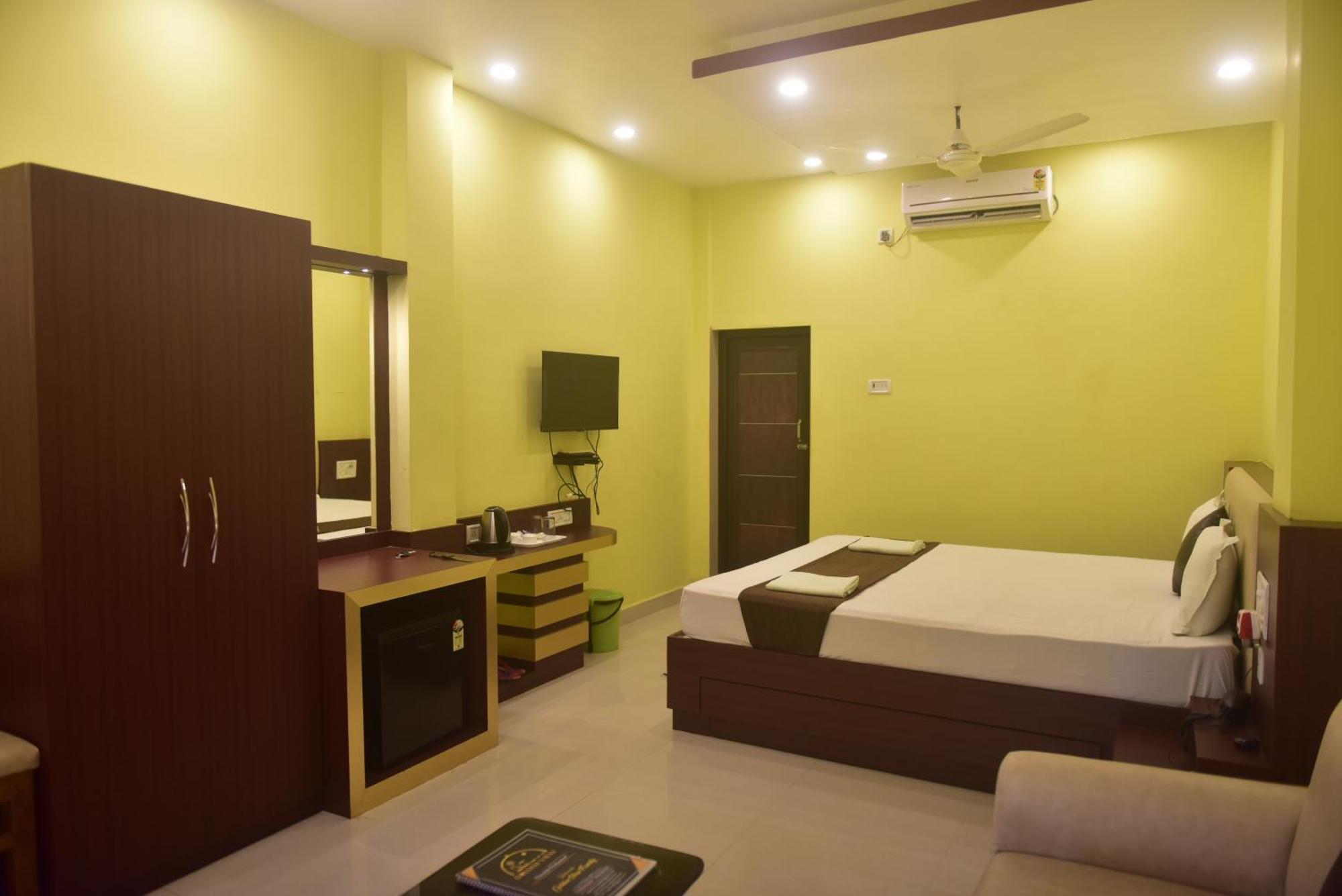 Golden View Resort And Restaurant Tajpur Extérieur photo