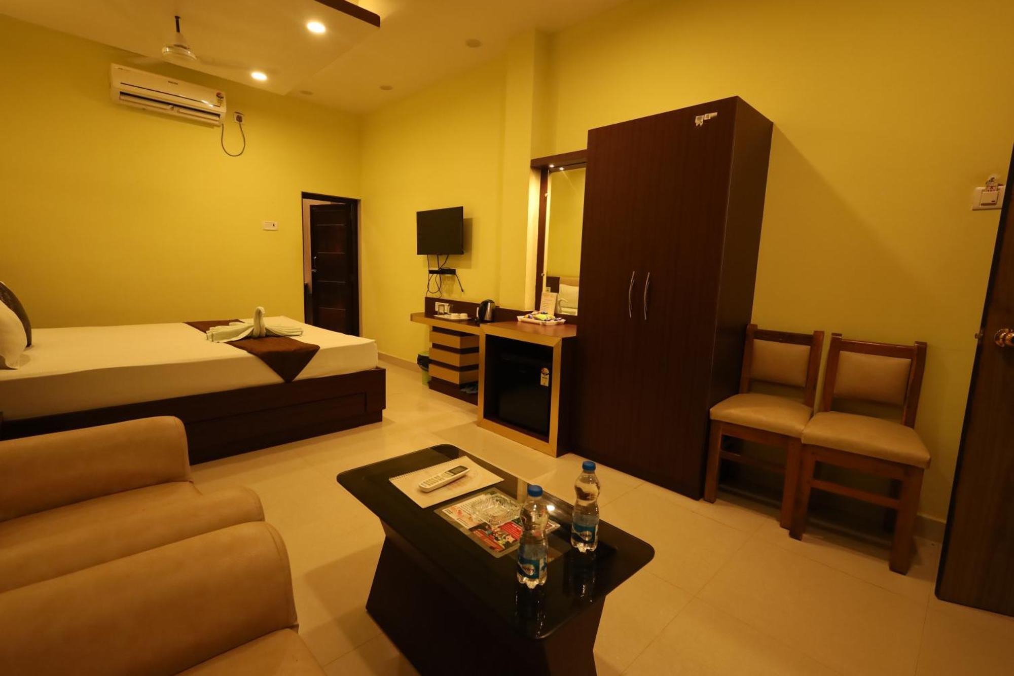 Golden View Resort And Restaurant Tajpur Extérieur photo